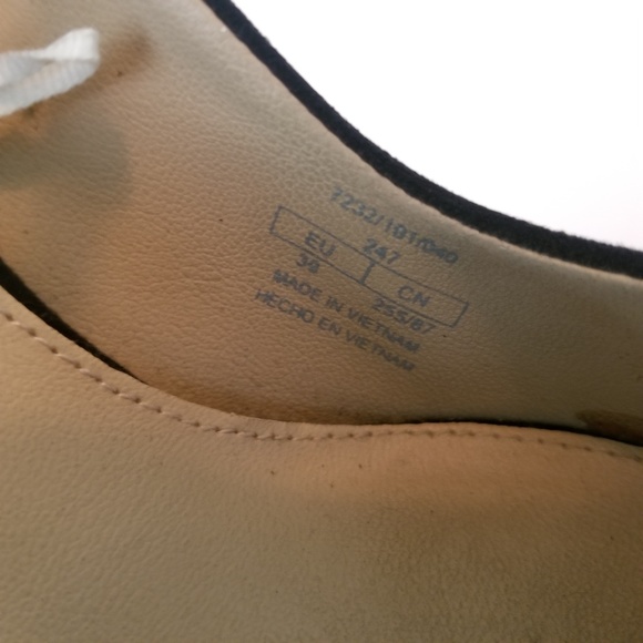 SOLD 💫 Zara Trafaluc Black&Blue Heels 8.5 - Picture 7 of 8